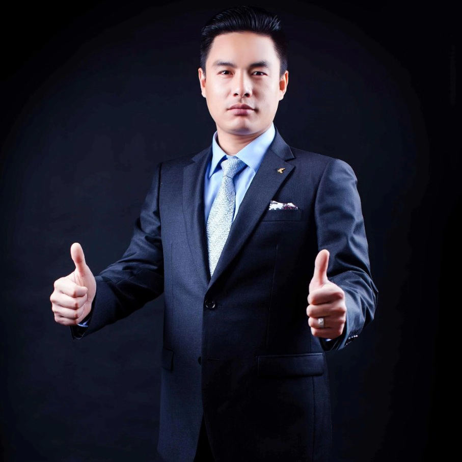 陳新 宏宇門窗總經(jīng)理丨企業(yè)家專訪：心有多大，舞臺就有多大